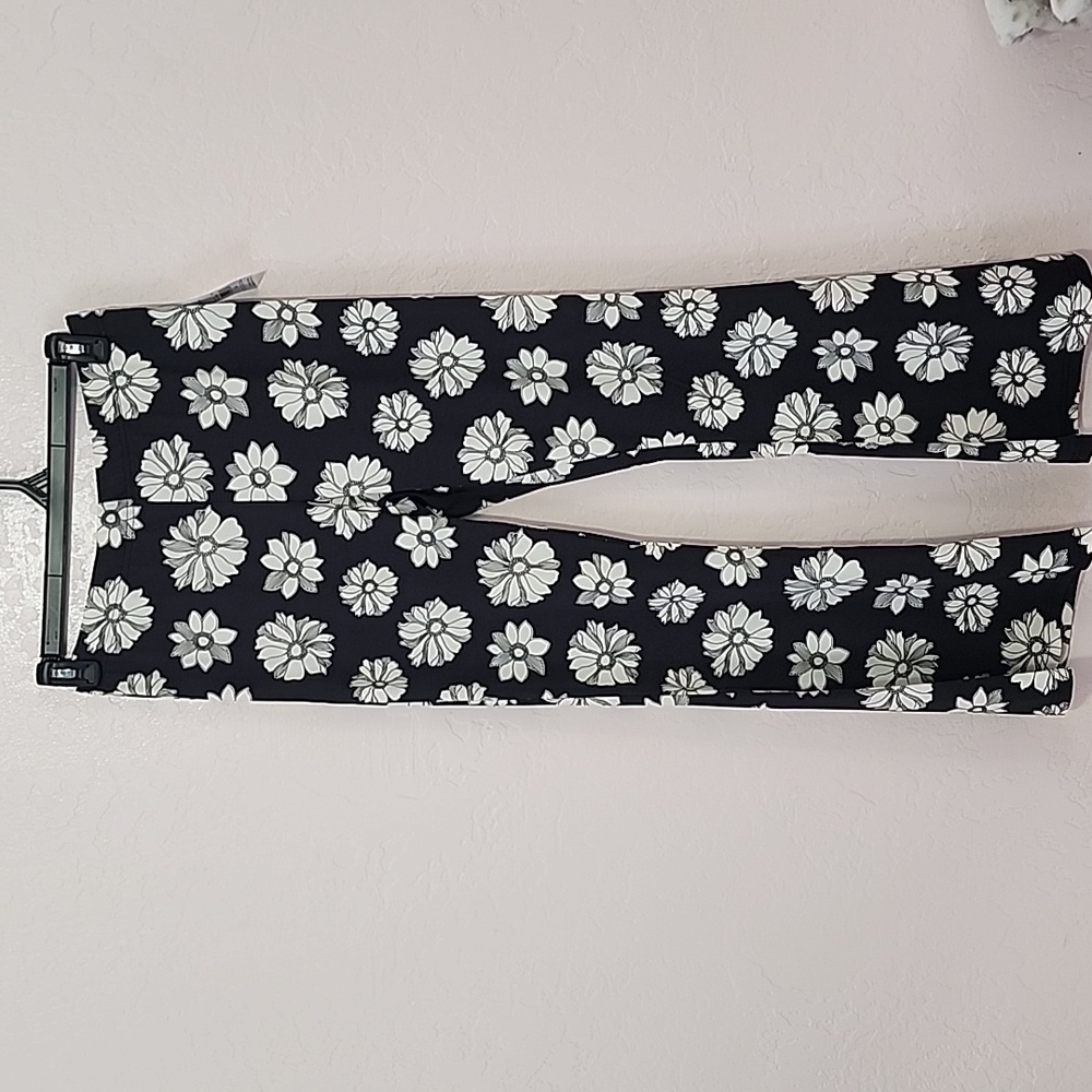 Billabong Pants Size: XL